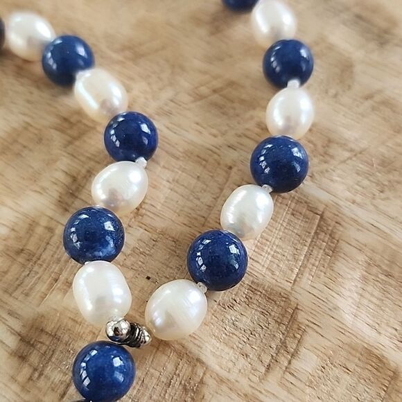 Lapis Lazuli and Freshwater Pearl - Picture 5 of 10